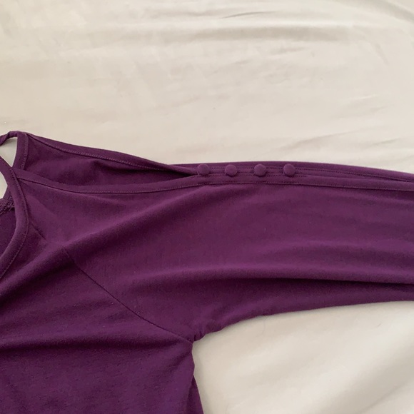 Purple Bebe open shoulder top - Picture 3 of 3